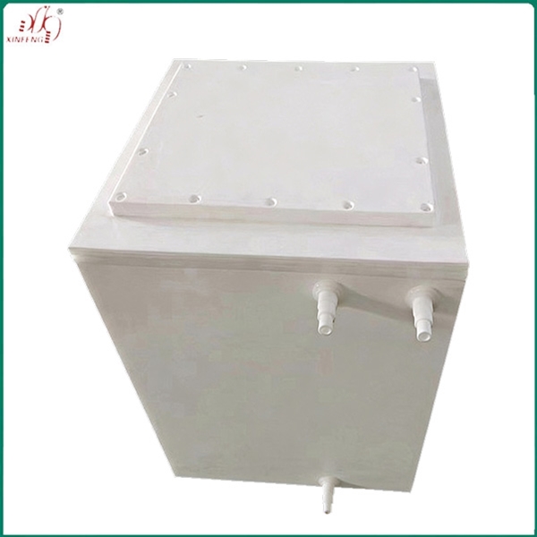 聚四氟乙烯焊接箱